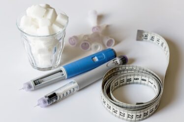 Mounjaro och måttband